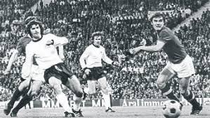 3,046 likes · 674 talking about this. Fc Bayern Gerd Muller Und Die Tucken Einer Fussballer Biografie Fc Bayern