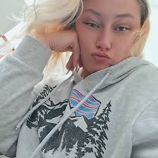 Jamie Wright updated her profile picture.