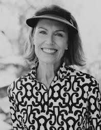 Holly Hartley's Instagram, Twitter & Facebook