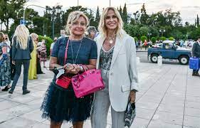 Jun 07, 2021 · ο προϊστάμενος της εισαγγελίας πρωτοδικών θεσσαλονίκης έδωσε εντολή για τη διενέργεια προκαταρκτικής εξέτασης μετά και το τελευταίο πάρτι στο απθ. Entypwsiakh H Epidei3h Modas Toy Oikoy Dior Sto Kallimarmaro Deite Binteo Kai Eikones News Gr