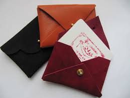 Cuir Sans Couture Porte Cartes De Visite Frimousses Et Cornichons Creations En Cuir Couture Porte Porte Carte Cuir