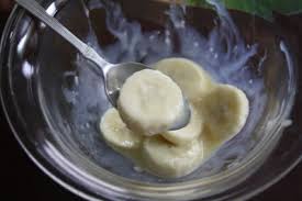Add a tbsp of ragda into each puri. Banana Delight Easy And Quick Snack For Kids Cooking Without Fire For Kids