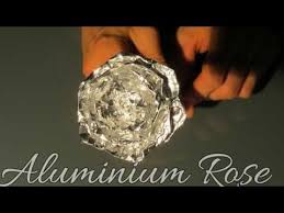 Silberhochzeit Deko Aus Alufolie Basteln Diese Ideen Sorgen Fur Romantische Stimmung Dekoration Haus Diy Rose Gifts