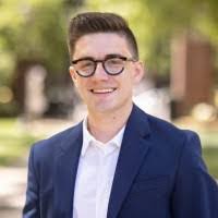 Larry Flippo's Instagram, Twitter & Facebook