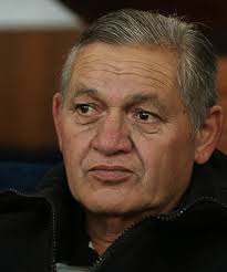 Call to end king's reign