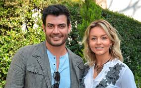 Written byjulio jiménez, it was produced byrti colombiain conjunction with thetelemundonetwork and with the participation ofcaracol tvcompany.12 in colombia, it was. Llega Imperio De Mentiras Sigue Pasion De Gavilanes Y Pedro Tiene Sorpresas Eje21