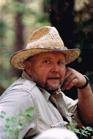 Charles Maki's Instagram, Twitter & Facebook