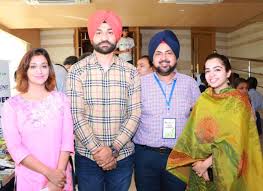 Sandeep singh and his wife harjinder kaur were childhood friends, who grew up together in shahbad markanda, in the kurukshetra district (haryana). Meeting With Sandeep Singh The Hockey Legend Iampunjaabi Com