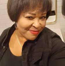 Dianna Chestnut's Instagram, Twitter & Facebook