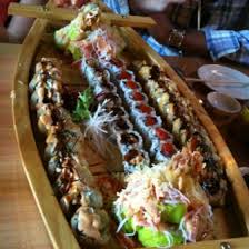 Sushi Boat Could Sink This All By Myself Lol Comida Japonesa Comida Japonesas