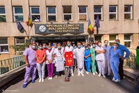 Michaela oanamedic primar boli infectioase. Video Cfr Cluj PlecÄƒciune Pentru Medicii Eroi Medalia Tricoul È™i Trofeul Campionilor Au Ajuns La Spital