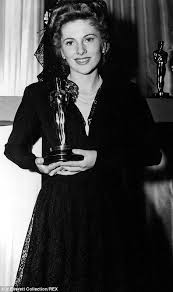 Pin On Joan Fontaine