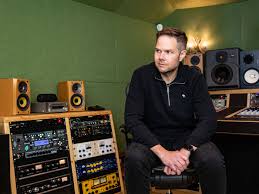 Meet the new nest hub, the center of your helpful home. Show Off Your Studio The Nest Is Geoff Swan S Hardware Haven Musictech