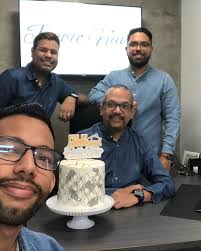 Simplemente gracias, hoy podemos decir que seguimos trabajando por ese país  que todos deseamos tener