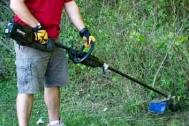 Brushless motor with a high performance 2.5 ah battery pack of the weed wacker provides longer runtime and has a 2 speed switch for added power. Best Battery Powered String Trimmers Weed Eaters Pro Tool Reviews