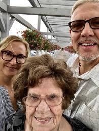 Kendra Tyson's Instagram, Twitter & Facebook