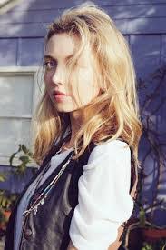 Danielle Grimes's Instagram, Twitter & Facebook