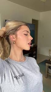 Lydia Lively's Instagram, Twitter & Facebook