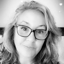 Anne Lodge (@LodgePAnne)