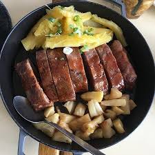 Cozinhe até a carne ficar macia. Costelinha De Porco A Moda Do Engenho Acompanha Mandioca E Abacaxi Foto De Mocoto Sao Paulo Tripadvisor