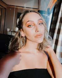 Tayler Hansen (@taylerhansen)