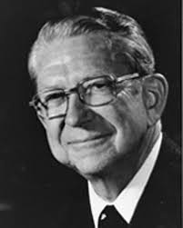 A brief history of the Southern Thoracic Surgical Association and a  synopsis of the Presidential addresses