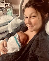 Danielle Conte 🌙 (@d.art.worx) • Instagram photos and videos