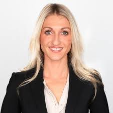 Leann Brunner's Instagram, Twitter & Facebook