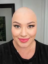 Jacqueline Archer's Instagram, Twitter & Facebook