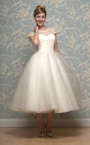 ايضا الفساتين السوارية فكل عام تخرج موضة حديثة لاشكال و موديلات الفساتين السوارية و تعود صيحات الموضة القديمة و يتم الاقتباس منها فالجديد. Ø«Ù„Ø§Ø«Ø© Ø´Ø¯ÙŠØ¯Ø© Ø®Ù†Ø²ÙŠØ± ØµØºÙŠØ± ÙØ³Ø§ØªÙŠÙ† Ù…Ù†ÙÙˆØ´Ù‡ Ù…Ù† ØªØ­Øª Ø§Ù„Ø±ÙƒØ¨Ù‡ Hotelpkresidency Com