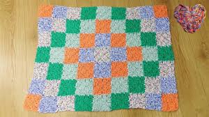 Macht nichts, durch die provokativen ausbesserungen bekommt die decke seinen ganz eigenen charme. Baby Decke Hakeln Patchwork Decke Selber Machen C2c Decke Hakeln Hakeldecke Mit Muster Youtube