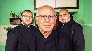 Le ricette del convento, Don Anselmo: “81 anni intensi. Anch'io ho le mie  paure, temo la morte ma confido in Dio”