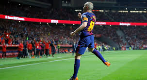 Veinte aficionados podrán disfrutar de la final de la copa del rey entre el athletic club y la real sociedad, en una exclusiva sala virtual que recreará el ambiente incomparable de un estadio. Emotional Iniesta Helps Barcelona Win 4th Straight Copa Del Rey Title Sportsnet Ca