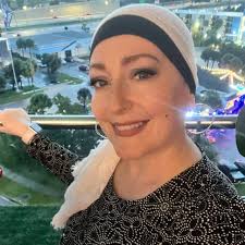 Damn! She even made a sign for you 🫣🤭