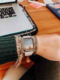 Apple Watch Series 5 Gps 40mm Space Grey Aluminium Case Svart Sport Band Apple Watch Fashion Apple Watch Accessories Apple Watch Bracelets