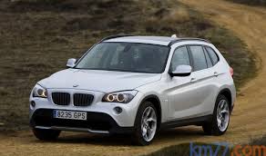 Compirà dieci anni nel 2019, la crossover bavarese nata per cavalcare il fenomeno delle auto rialzate e versatili anche in questo segmento inesplorato (se. Bmw X1 2010 Informacion General Km77 Com