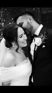 We are love with each and every one. Bridal Bouquets Bride S Diary Couture Wedding Dresses In Maribyrnong