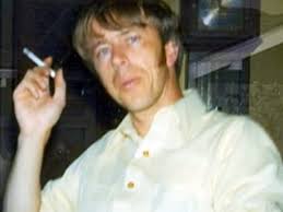 Town rallies around accused killer of molester