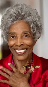 Sue Hester's Instagram, Twitter & Facebook