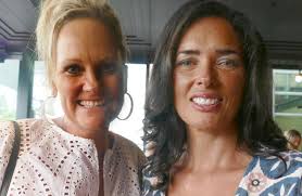 People: Fashion for a Cure