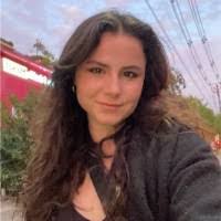 Catalina Cid's Instagram, Twitter & Facebook