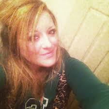 Hey, my name is Amanda and I'm spontaneous and single and like they have  fun open to new ideas. My grandma is posting this for me. Love to have you  write to