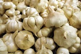 Know Gilroy Calif Bills Itself As The Garlic Capital Of The World Delicious Vegetables Garlic Garlic Health Benefits