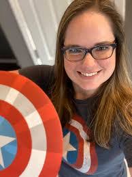 Elsa Dawson's Instagram, Twitter & Facebook