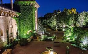 Además, las carpas para bodas que recomendamos en bodas zaragoza son modulares, por lo que se pueden adaptar al número de asistentes sin ningún problema. Los 5 Mejores Lugares De Celebracion De Bodas En Zaragoza Enjoy Zaragoza