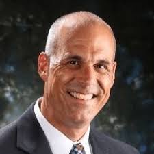 Mark Wendling's Instagram, Twitter & Facebook