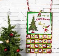Robert Kaufman How The Grinch Stole Christmas Fabric Advent Calendar Pattern Quilt Kit Quilt Fabric Advent Calendar Advent Calendar Pattern Calendar Quilts