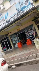Seorang juruwang sebuah kedai serbaneka di jalan tun dr ismail di sini disamun oleh dua penjenayah bersenjata parang dan pisau dalam kejadian awal pagi, kelmarin. Restock Umpan Di Tmn Task Kedai Umpan Pacak A1 Lan Lubuk Facebook