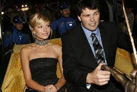 Jaromír jágr, jeden z neúspěšnějších hokejistů všech dob. Jaromir Jagr And His Girlfriend Inna Puhajkova Celebrities Girlfriends Women