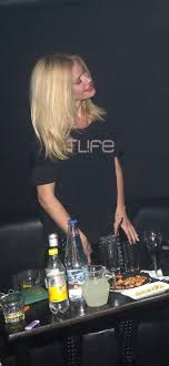 Maybe you would like to learn more about one of these? H Zeta Makrypoylia Apolayse Ton Mixalh Xatzhgiannh Sto Fws Fwtos Party Fm 104